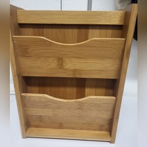 Key and Mail Organizer for Wall